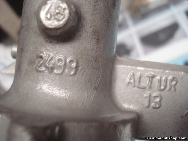 Hauptbremszylinder  Audi A4 VW Passat 3BG ALTUR 2493 8E0612105J 3B0614105A