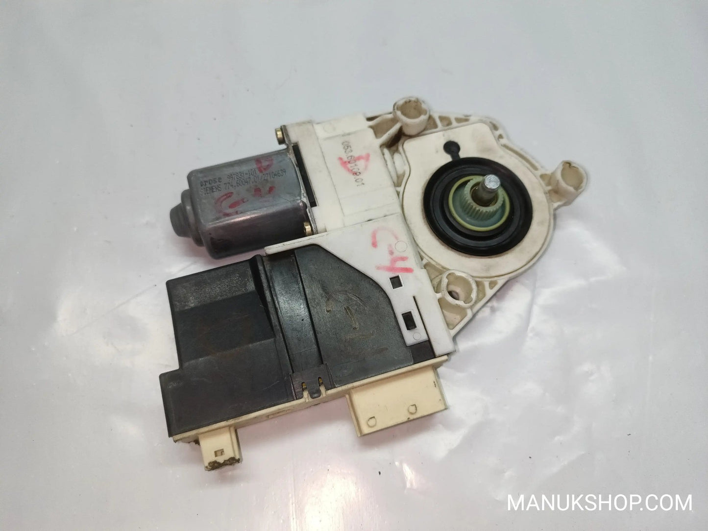 Fensterheber motor vorne recht Ford Focus 0130822214 981406103 503620090403