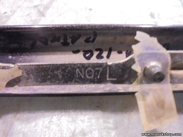 Türgriff Aussentürgriff außen links vorne Nissan Patrol N07 L N07L K/W160 K/W260