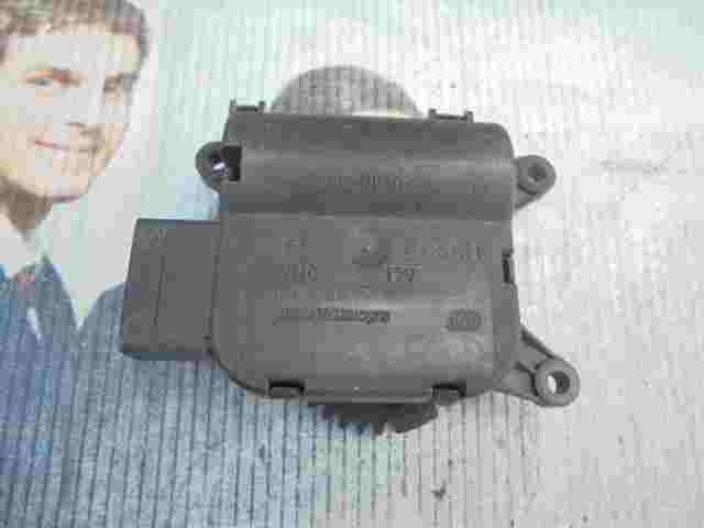 Stellmotor Heizung Skoda Fabia Seat Ibiza Toledo VW 0132801357 0160501 B4845