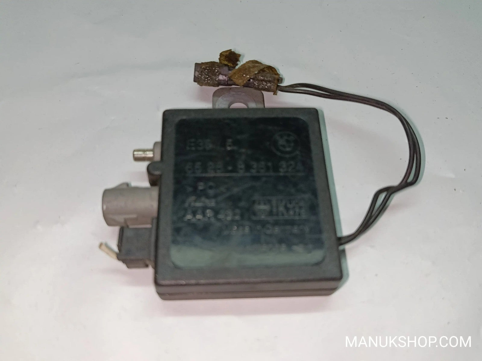 Antennenverstärker BMW E36 65268361324 65.26-8 361 324