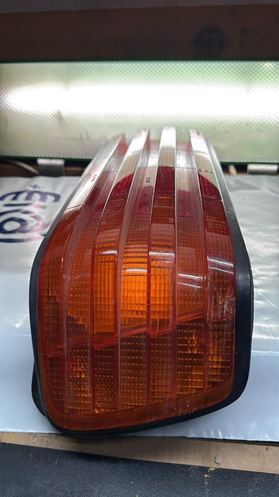 Rückleuchte rechts Mercedes S-Class W126 1268200864 R 1268200864R 220720020000