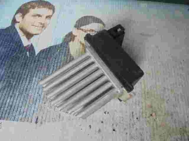 Widerstand Heizung Audi A4 A6 4B0820521 HELLA 5DS00646702 246810149 PA66GF25