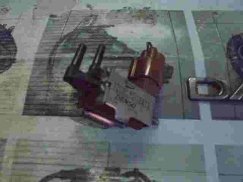 Magnetventil Unterdruckventil Daihatsu Feroza 1765087112  DENSO 1846004130