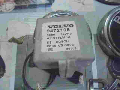 Steuergerät Wegfahrsperre Alarmmodul Volvo V70 9472105 02W19 BOSCH F005V00026