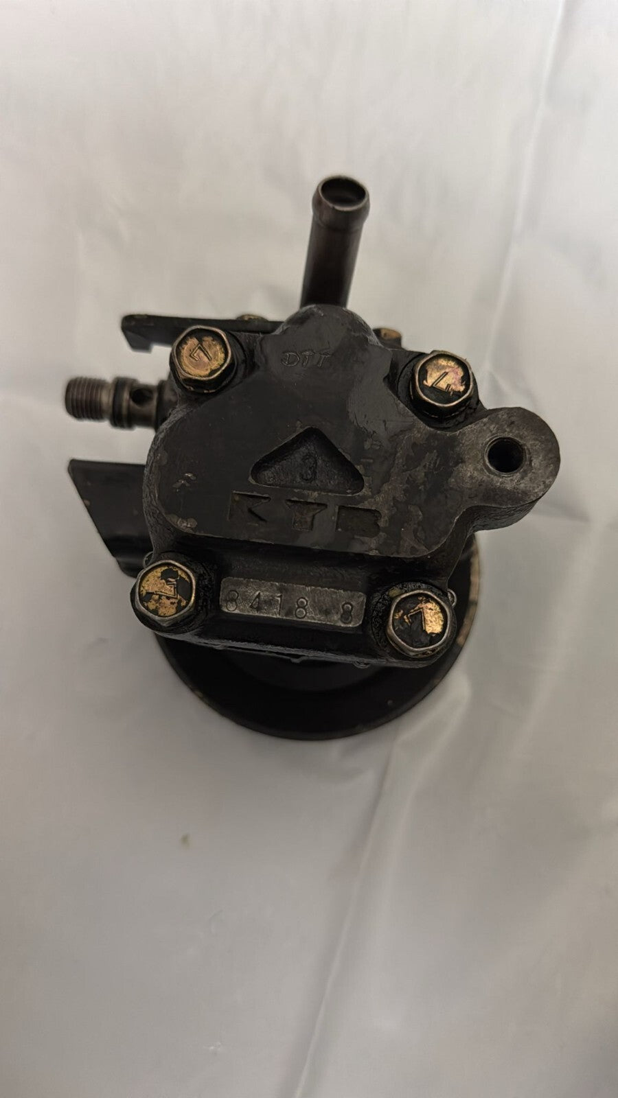 Servopumpe Mitsubishi L 200 Pajero Montero 2,5 DI-D  4WD MB501385 MB501281