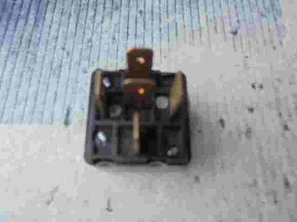 Relais ABS Saab 900/ 9000 Porsche 924 BOSCH 0332204109 8533176 12V 20/30A