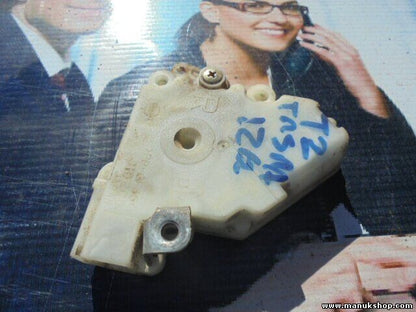 Stellmotor Zentralverriegelung Türschloss hinten Links Nissan Ford 8255350J01