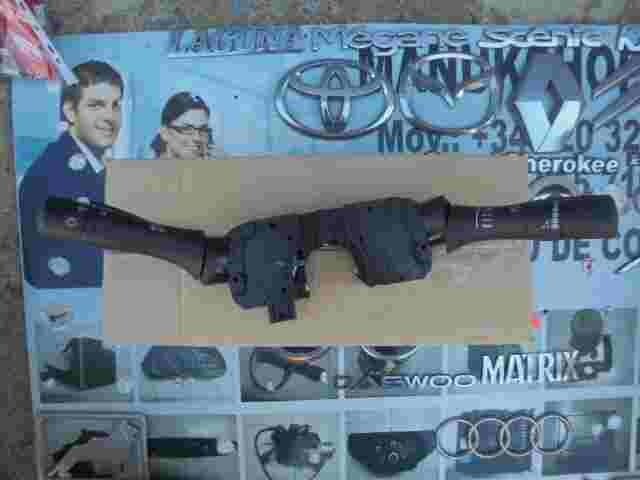 Scheibenwischerhebel Blinkerschalter Lenkstockschalter Navara Pick-up 255604KJ1A