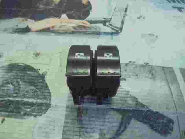 Fensterheber schalter Renault Espace IV Laguna II Megane Scenic 315042A 315042 A
