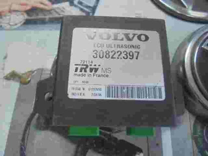 Steuergerät Wegfahrsperre Alarmmodul Volvo V40 S40 30822397 TRW 72114 Index.A