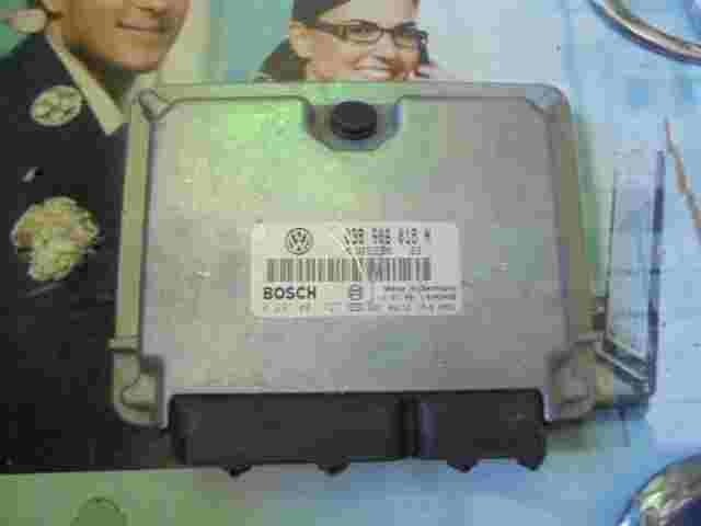 Motorsteuergerät VW Passat B5 1.9 038906018N 28SA3406 BOSCH 0281001727