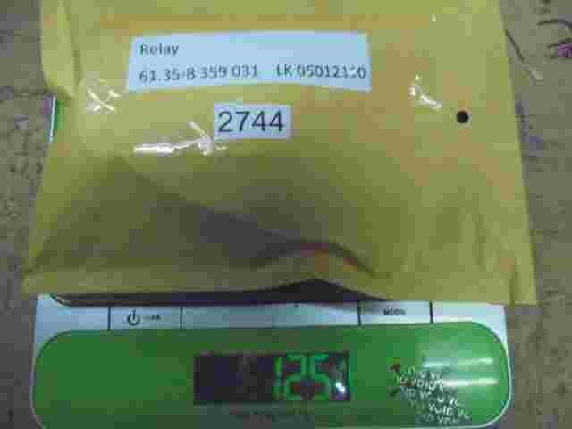 Wischerrelais BMW E34 E36 Z3 61358359031 61.35-8 359 031 LK 05012110 05 0121 10