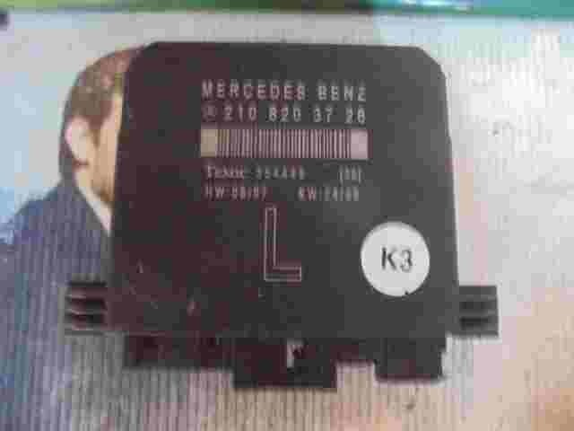 Türsteuergerät Mercedes-Benz W210 E-Klasse W208 2108203726 TEMIC 354449 L