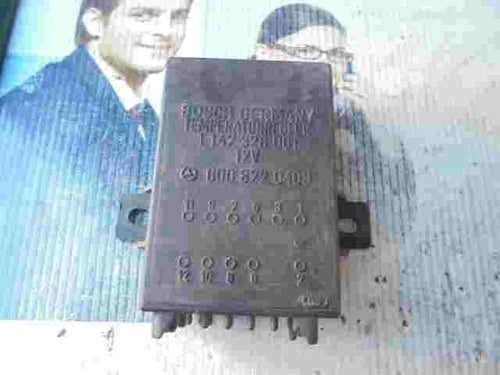 Temperaturregler Steuergerät Mercedes-Benz W126 0008220403 BOSCH 1147328001