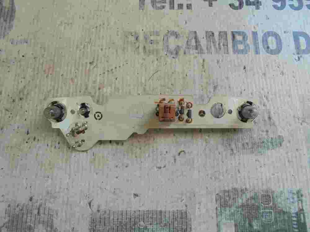 Tachometer Mercedes-Benz W126 993087261 993 087 261 X161207880 X16-120.7880