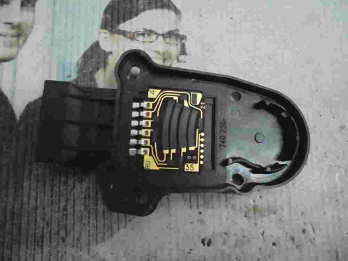 Gaspedalpotentiometer Nissan Navara Pathfinder 18002EA000 HELLA 6PV93390101
