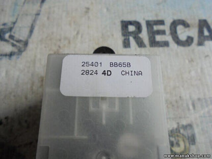 Fensterheber schalter Nissan Qashqai 2.0 4WD J10 25401BB65B 25401 BB65B 2824 4D