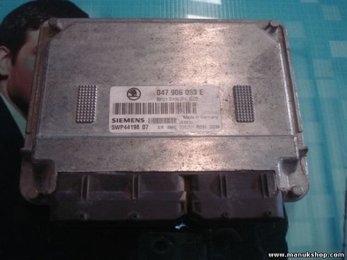 Motorsteuergerät Skoda Fabia 047906033E SIMOS 3PA SJ32 5WP44198 07 5WP4419807
