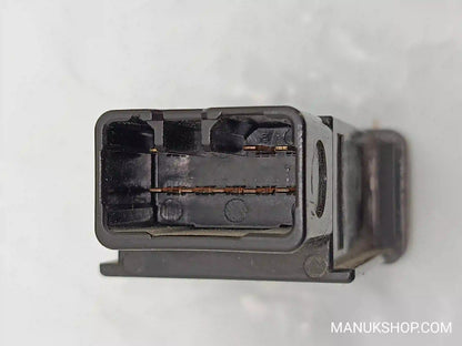Warnblinkschalter Isuzu Rodeo  7637U88 763-7U88 2 R SAE POM