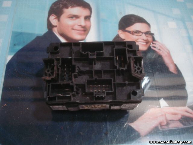 Sicherungskasten Ford Mondeo 93BG14A073AD 93BG-14A073-AD