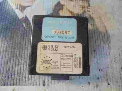 Steuergerät Zentralverriegelung Mitsubishi Galant MR438842 G8D581MB G133233J