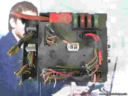 Sicherungskasten Smart Fortwo 0011868V013 00 11868 V013 SIEMENS VDO 5WK45090