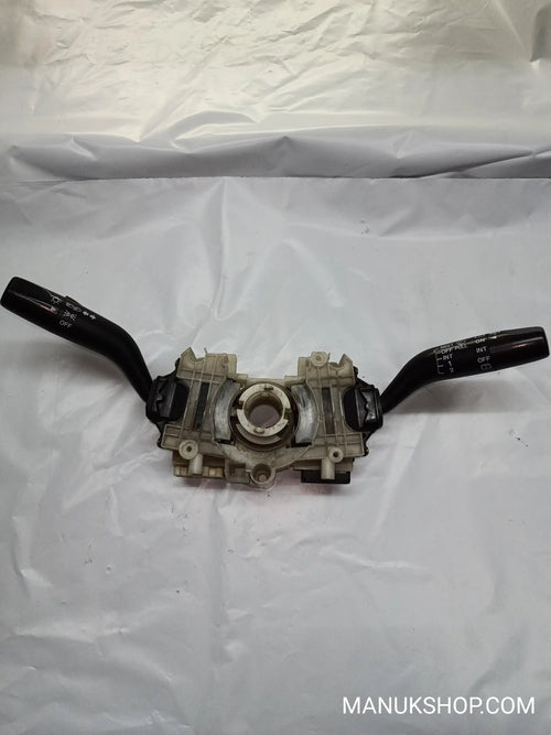 Scheibenwischerhebel Lenkstockschalter  Mazda 323F 626 17B122LH P0M 174089 В