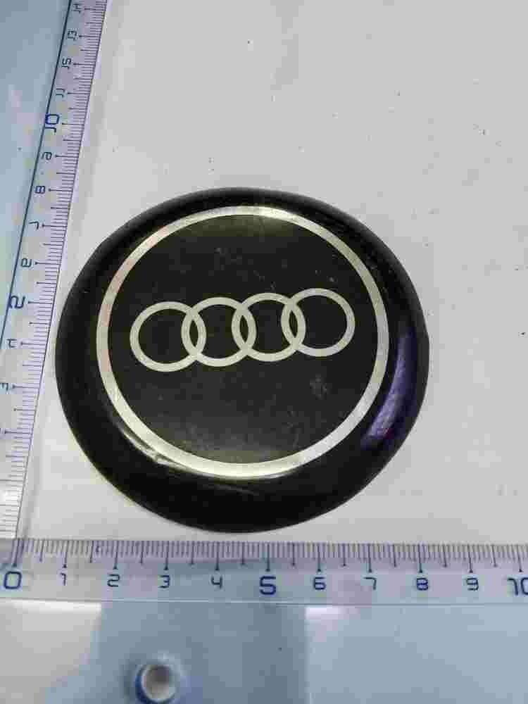 Felgendeckel  Audi 80 90 100 A6 7cm.