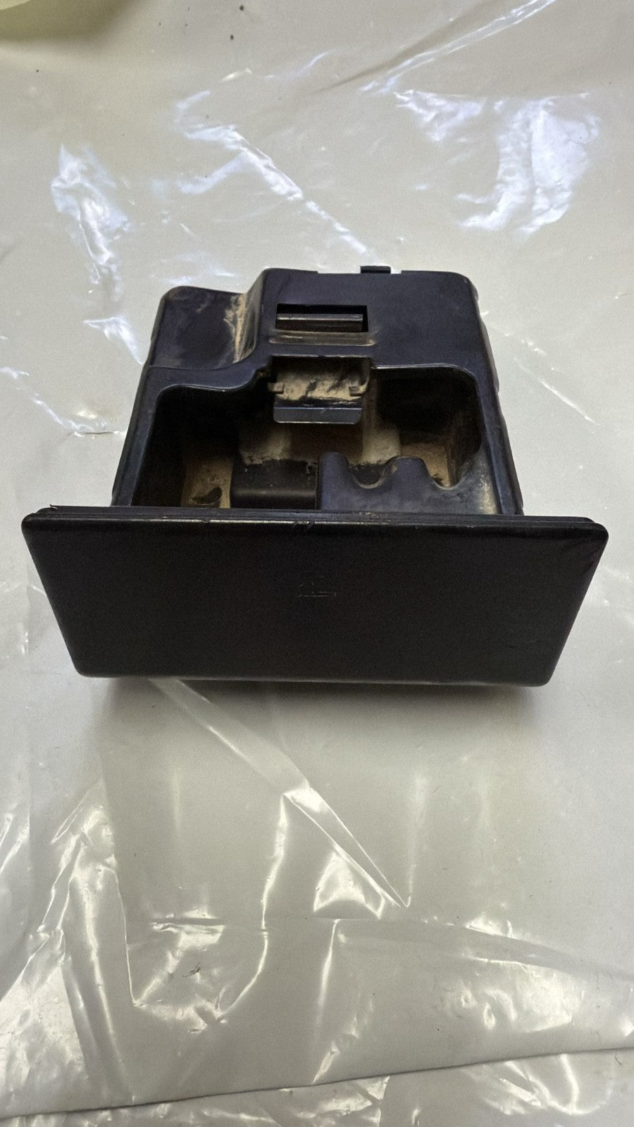 Aschenbecher Land Rover Discovery 1 (1994 -1998) PA66GF30 PA66-GF30 Bourbon