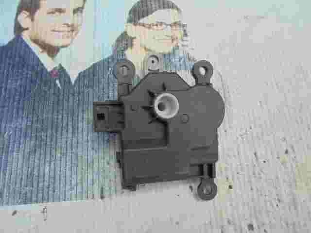 Stellmotor Heizung Mazda 2 3 8303C 8303-C PPGF20PD20 PP GF20 PD20
