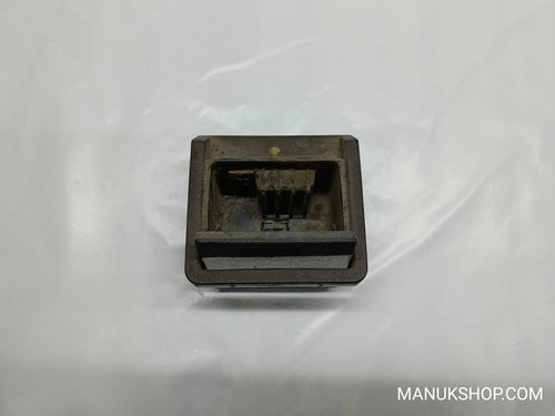 Aschenbecher VW Volkswagen Passat 321857961