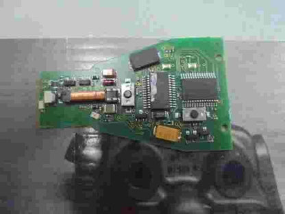 Funkfernbedienung Schlüssel Gehäuse Mercedes Smart 2 Tasten 233358011F