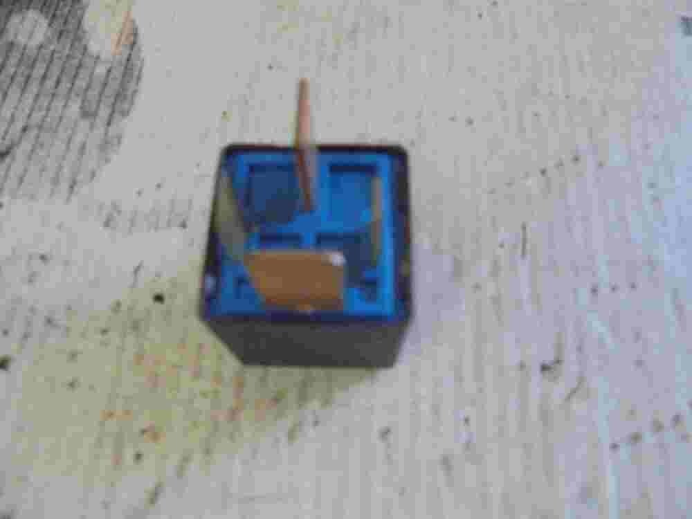 Glühkerzen Relais Hyundai IX55 Kia OMRON 3916037110 39160-37110 DC12V 50A.
