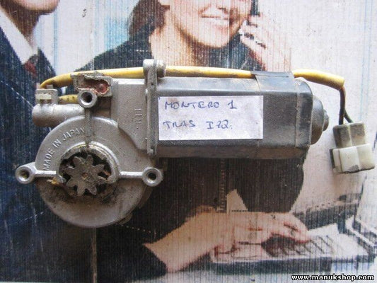 Fensterheber motor hinten rechts Mitsubishi Pajero Montero MB320215 0621001390