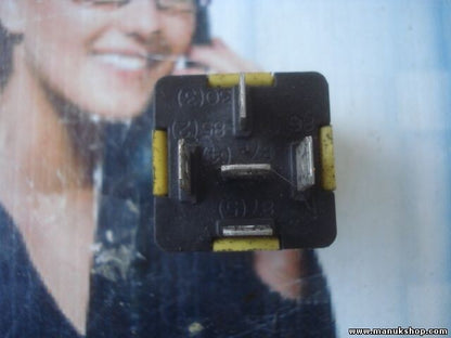 Relais Renault Megane 8200051112 BITRON