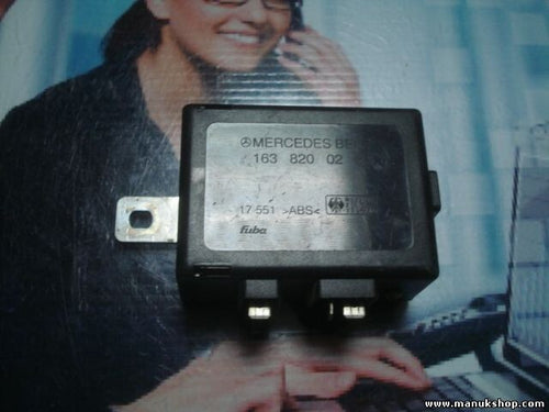 Antennenverstärker Mercedes Benz W163 270 CDI ML 1638200289 163 820 02 89