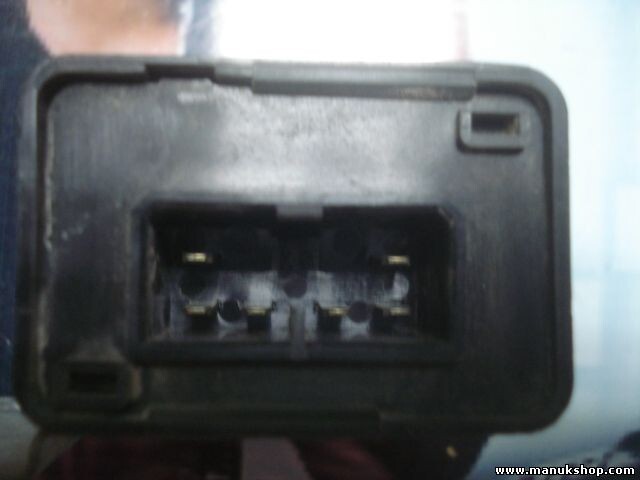 Steuergerät Nissan Serena C23 226050C800 22605-0C800 NILES 572840
