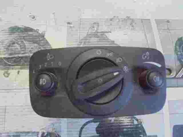 Lichtschalter Ford Focus AV6T13A024CC AV6T 13A024 CC 13A024CC 10099412 SW00 HW03