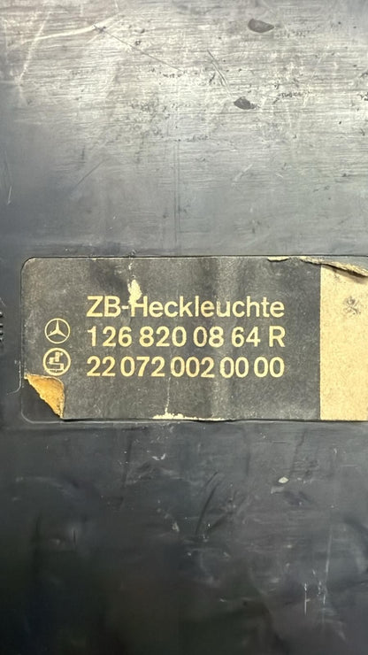Rückleuchte rechts Mercedes S-Class W126 1268200864 R 1268200864R 220720020000