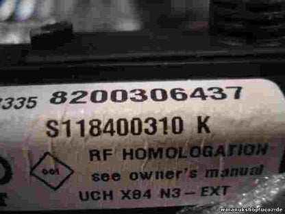 Sicherungskasten Renault Scenic 2 Megane UCH X84 8200306437 SIEMENS S118400310K