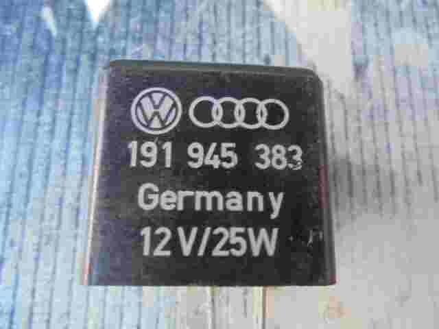 Kühlerlüfter Relais Transporter T4 Vento Golf Jetta 191945383 SHO 899573 Nr.151