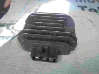 Spannungsregler Aprilia Caponord Piaggio Beverly T125LK16 T125-LK16 639169 12183