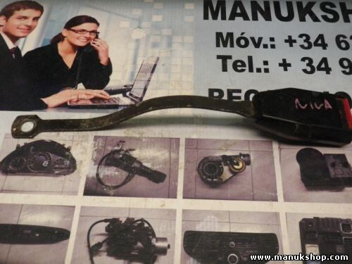 Gurtschloss Gurtschnapper hinten mittel Lada Niva 4x4 2121 1600