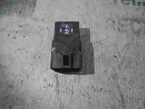 Mehrzweckrelais Jaguar XJ XJ6 XJ12 XJR X300 X308 LNA6706AA V23136A1X9