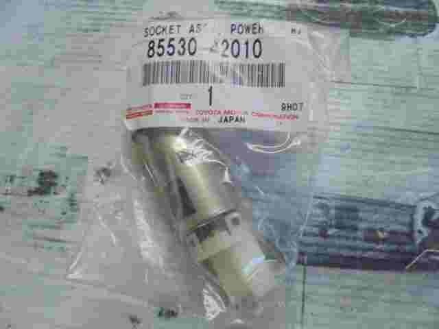 Zigarettenanzünder Toyota LS C-HR RAV 4 Land Cruiser Corolla  Lexus 8553042010