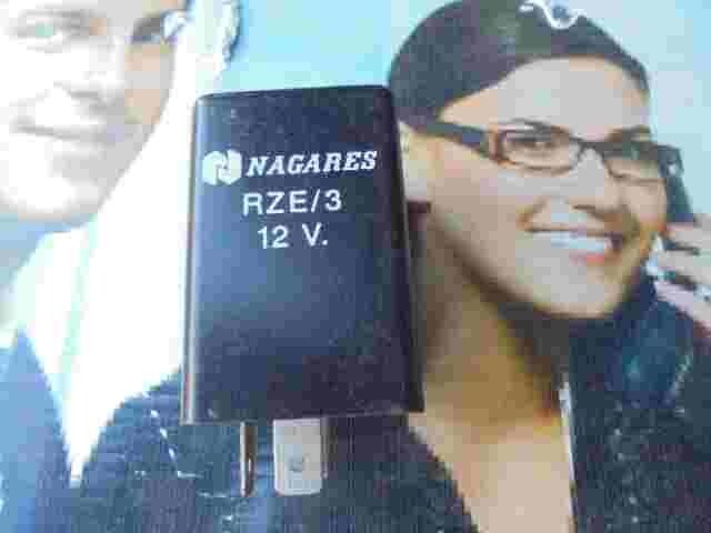 Relais  Renault NAGARES RZE/3 12 V. RZE3 12 V.