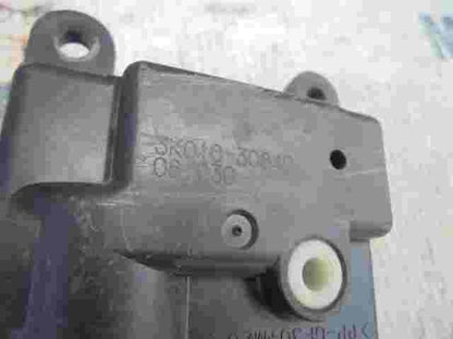Stellmotor Heizung Nissan Murano 3K01030840 3K010-30840 3K010 30840
