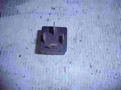 Relais Citroen Peugeot 12V/50A-03656 12V/ 50A03656