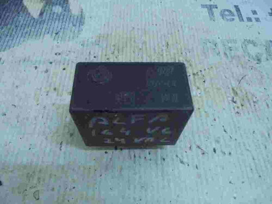Relais Alfa Romeo 164 A727 60508242 A72760508242